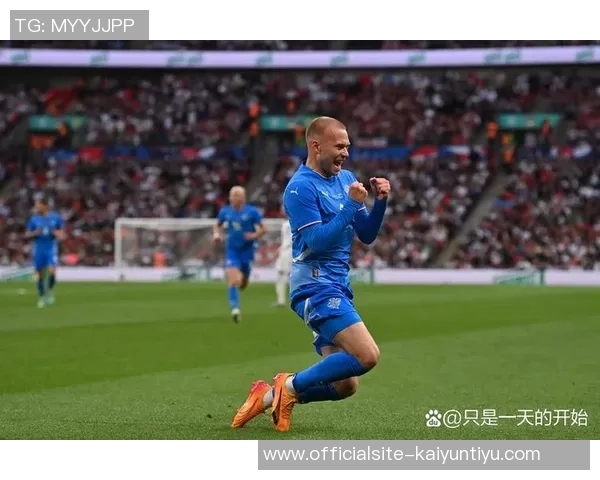 冰岛与英格兰足球历史交锋回顾及战绩分析